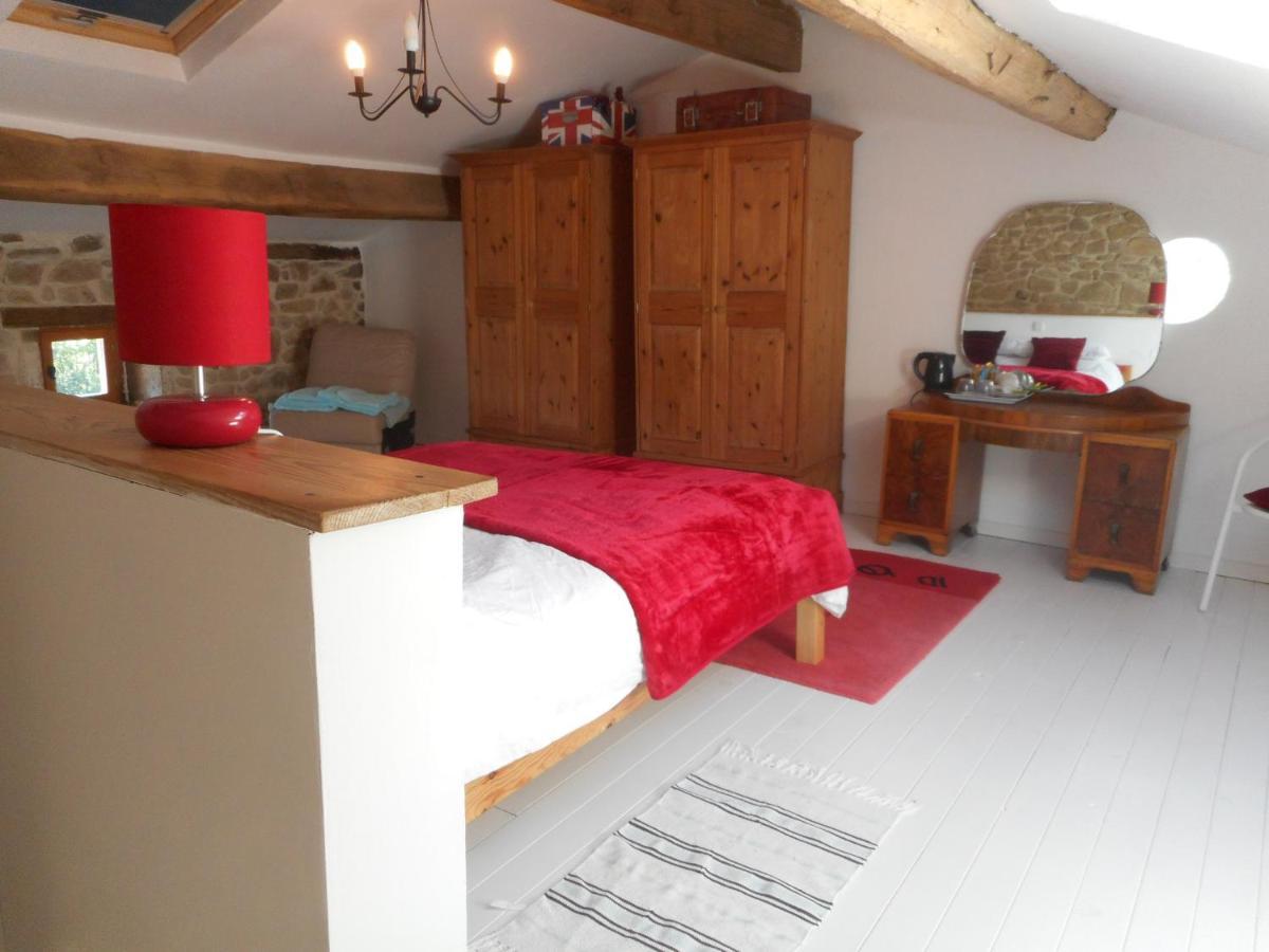 Bed and Breakfast 38 Friaudour Saint-Pardoux-lʼOrtigier Exterior foto